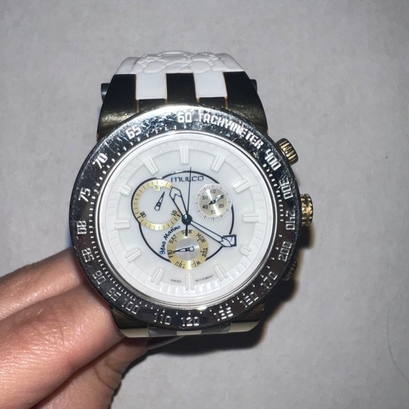 Mulco White Chronograph Watch with Gold-Tone Accents - Picture 3 of 5